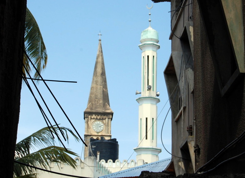 Biserica şi moscheea pot sta pe aceeaşi stradă